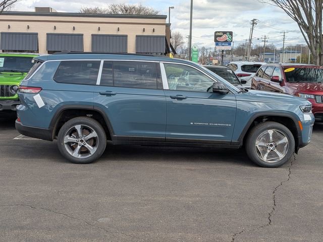 New 2026 Jeep Grand Cherokee L Limited image 2