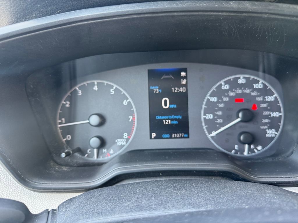 Used 2023 Toyota Corolla Cross LE AWD/4WD image 20