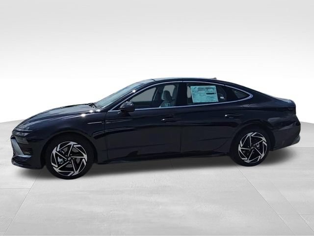 Used 2024 Hyundai Sonata SEL w/ Convenience Package FWD video 4