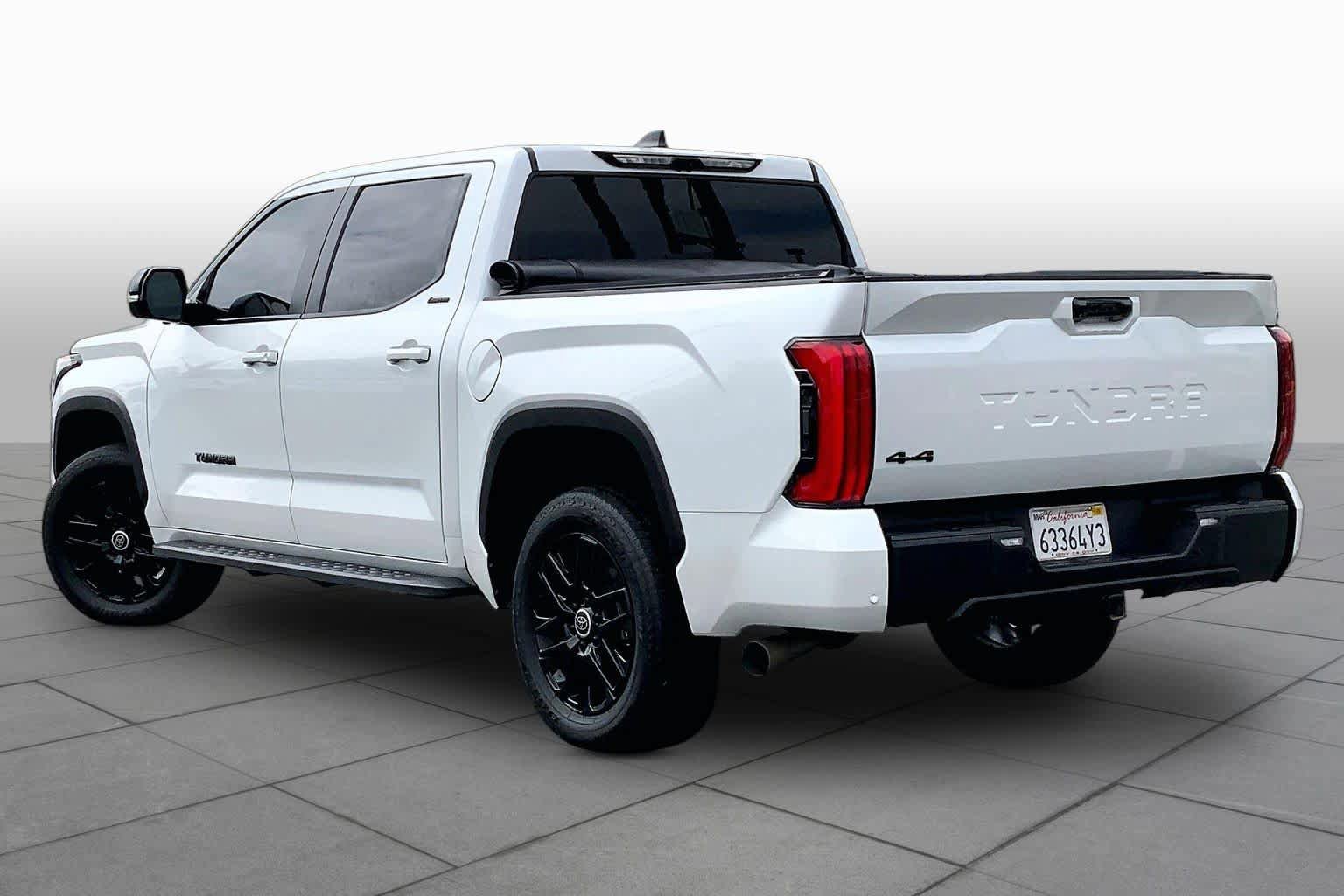 Used 2024 Toyota Tundra Limited AWD/4WD image 11