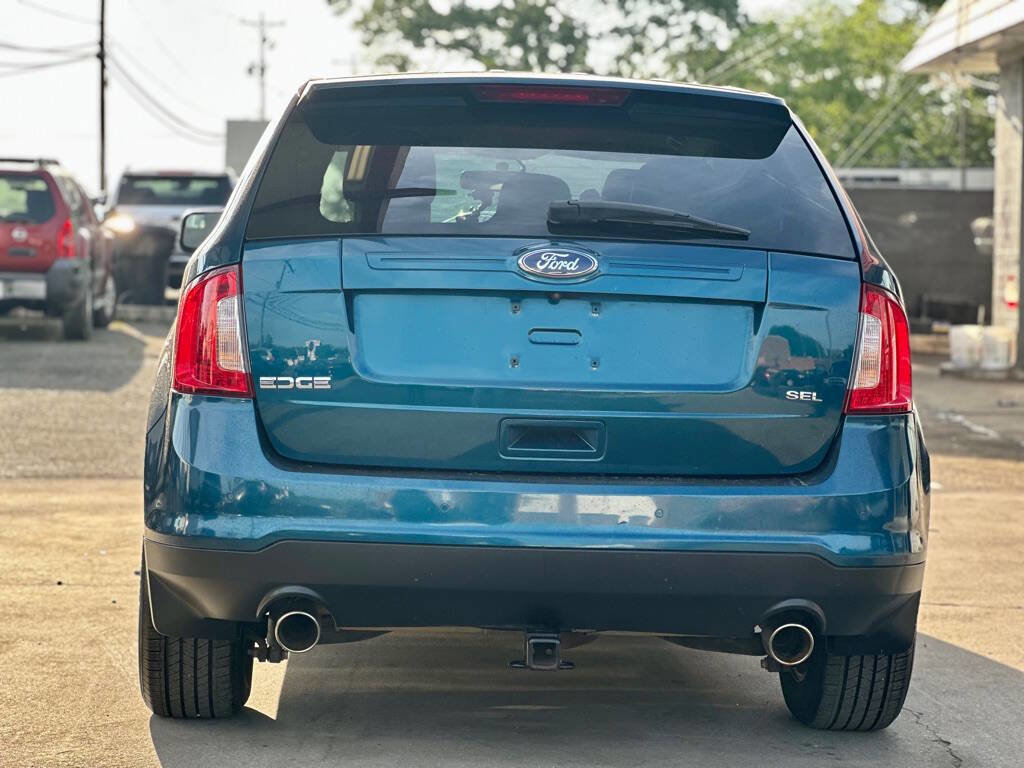 Used 2011 Ford Edge SEL w/ 201A Rapid Spec Order Code image 6