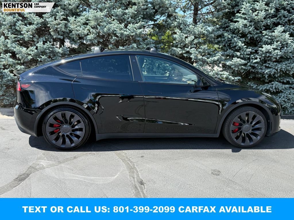 Used 2023 Tesla Model Y Performance AWD/4WD image 11