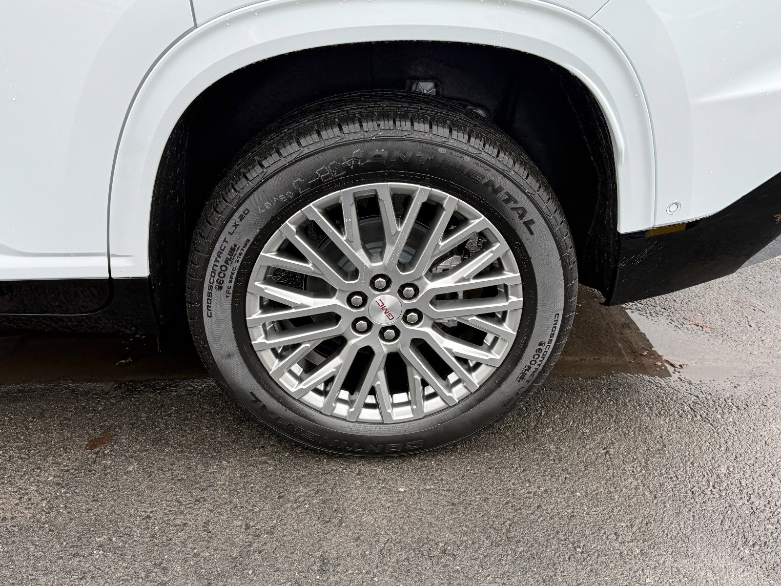 New 2026 GMC Acadia Denali w/ Super Cruise Package image 10