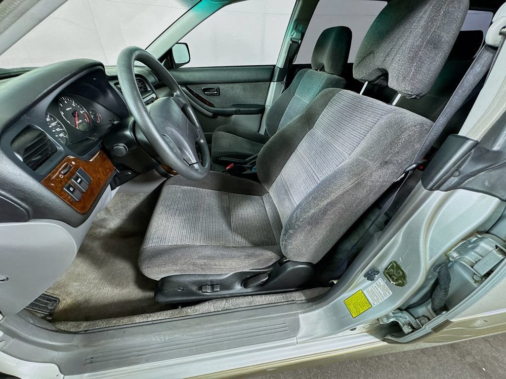 Used 2003 Subaru Outback Wagon AWD/4WD image 24
