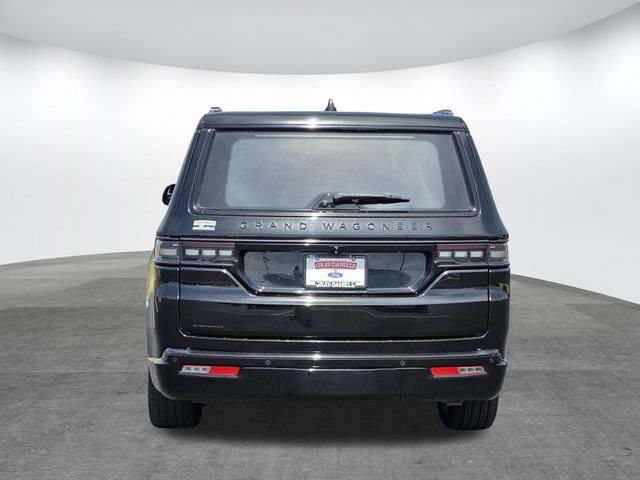 Used 2023 Jeep Grand Wagoneer Series III w/ Rear Seat Video Group 1 AWD/4WD image 5