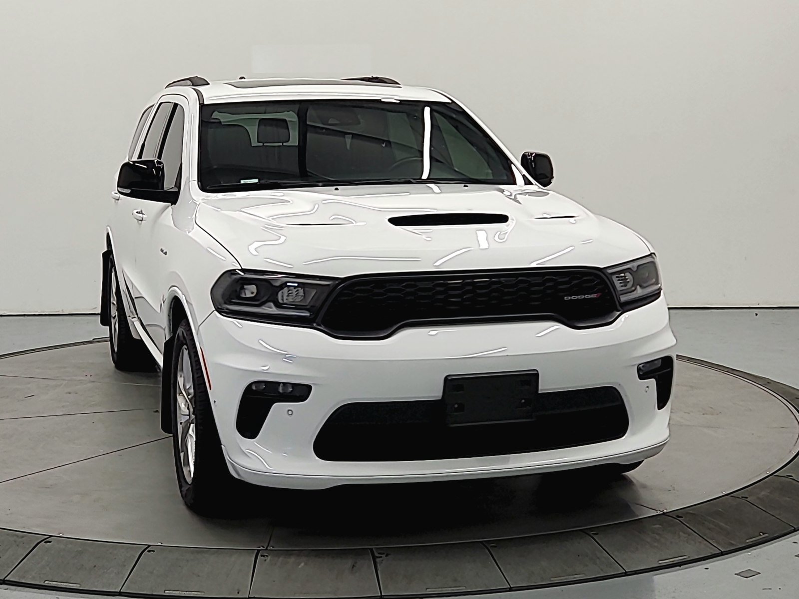 Used 2023 Dodge Durango R/T AWD/4WD image 3
