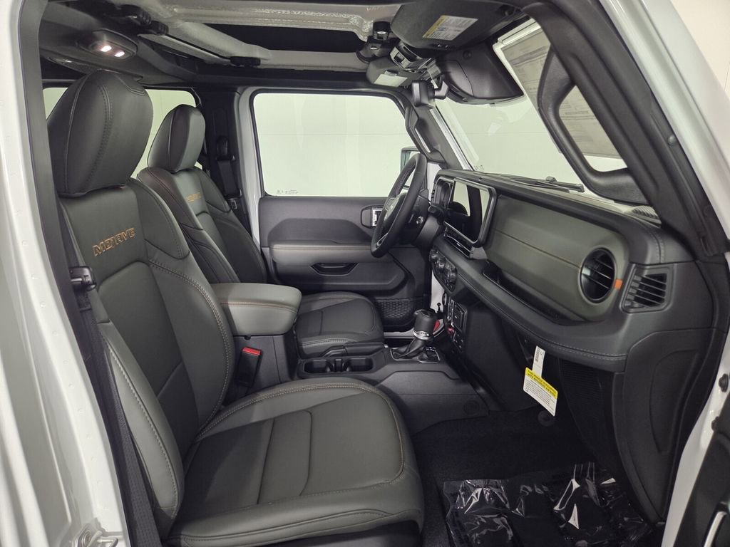 New 2026 Jeep Gladiator Mojave AWD/4WD image 20