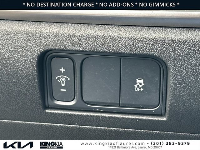 Used 2024 Kia Sorento LX FWD image 14