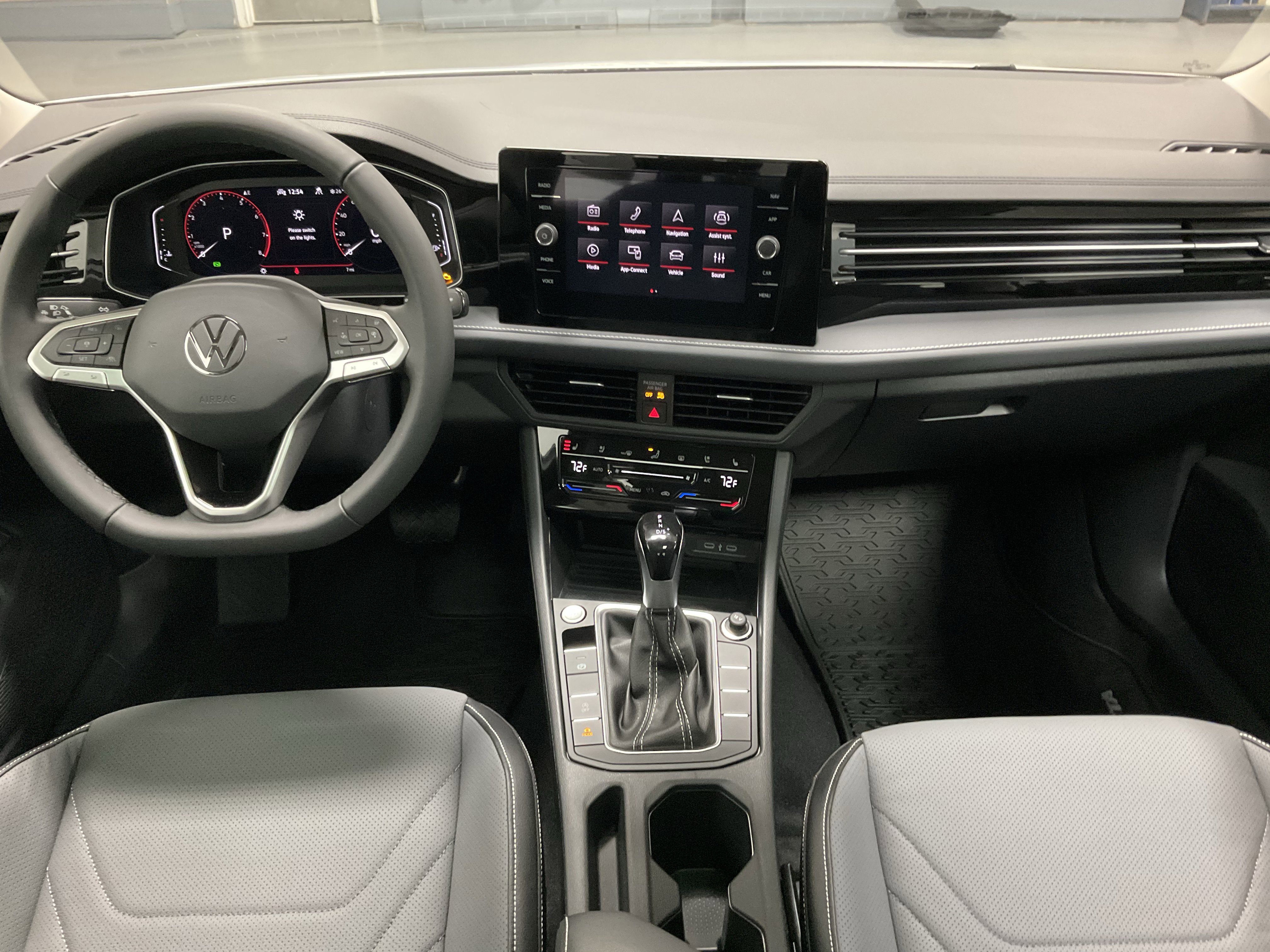 New 2026 Volkswagen Jetta SEL image 12