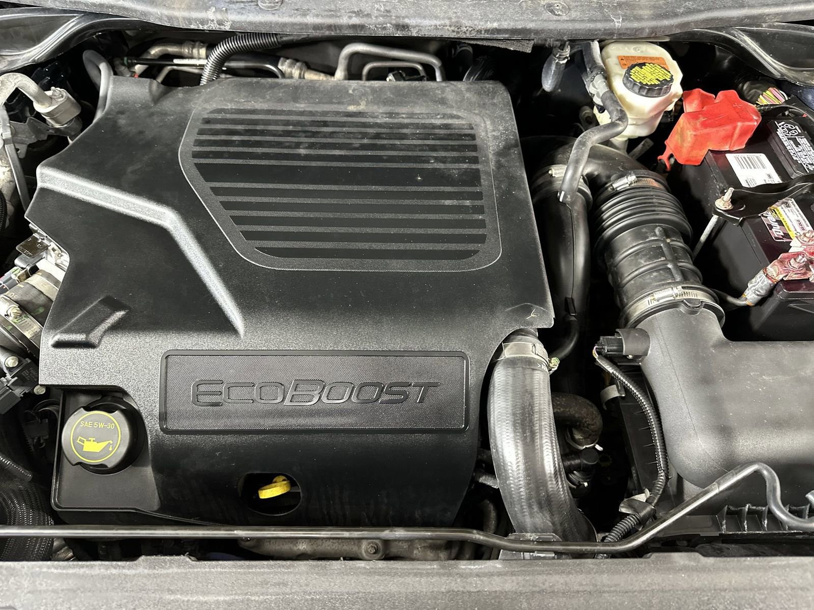 Used 2016 Ford Explorer Platinum image 32