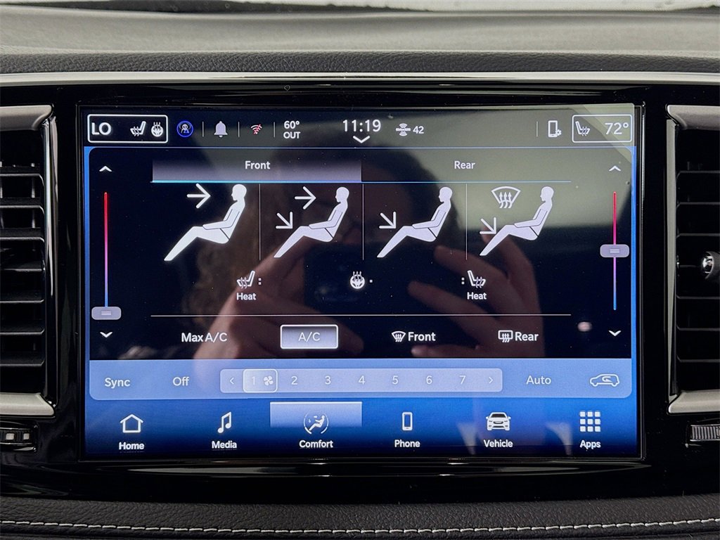 New 2026 Chrysler Pacifica Select image 17