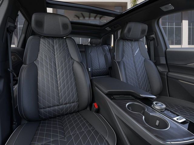New 2026 Cadillac Lyriq V AWD/4WD image 16