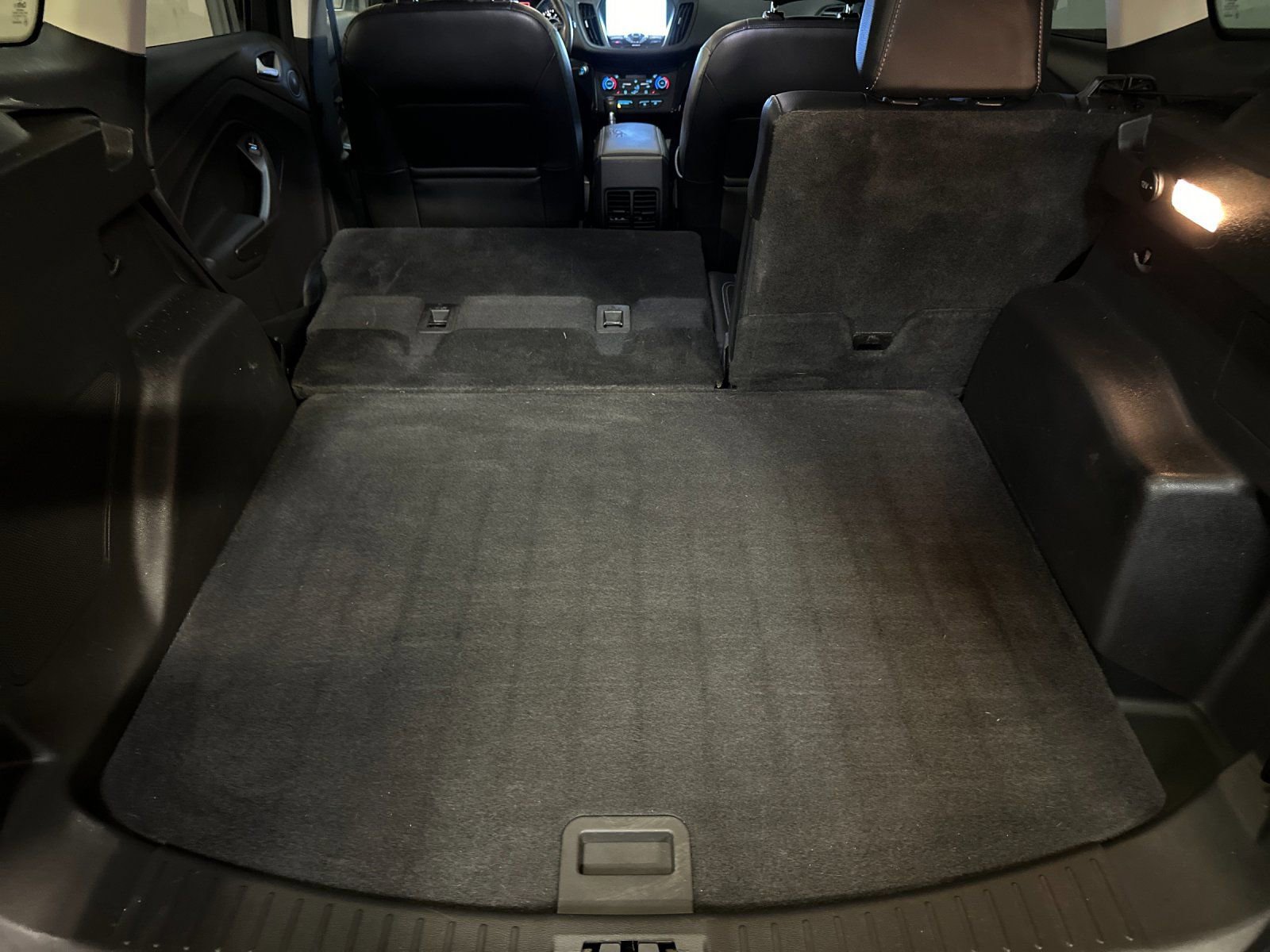 Used 2017 Ford Escape Titanium image 14