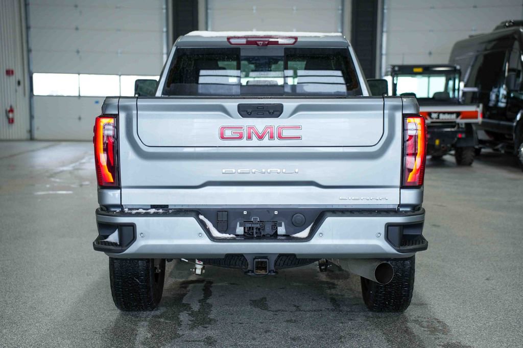 Used 2025 GMC Sierra 2500 Denali w/ Denali Reserve Package image 5