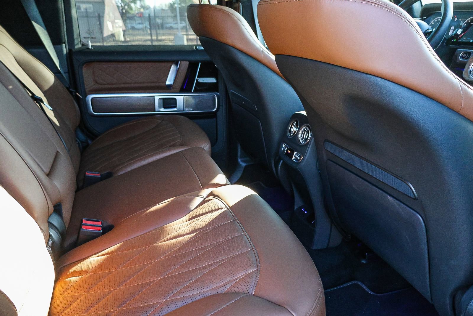 Used 2025 Mercedes-Benz G 63 AMG 4MATIC image 23