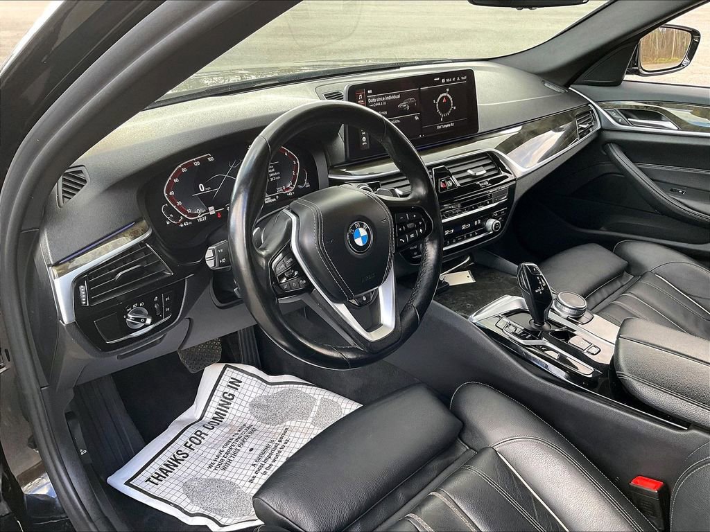 Used 2021 BMW 530i xDrive w/ Convenience Package AWD/4WD image 8