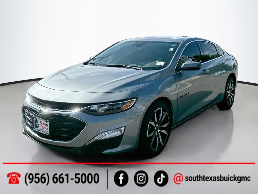 Used 2025 Chevrolet Malibu RS w/ LPO, Floor Liner Package FWD image 3