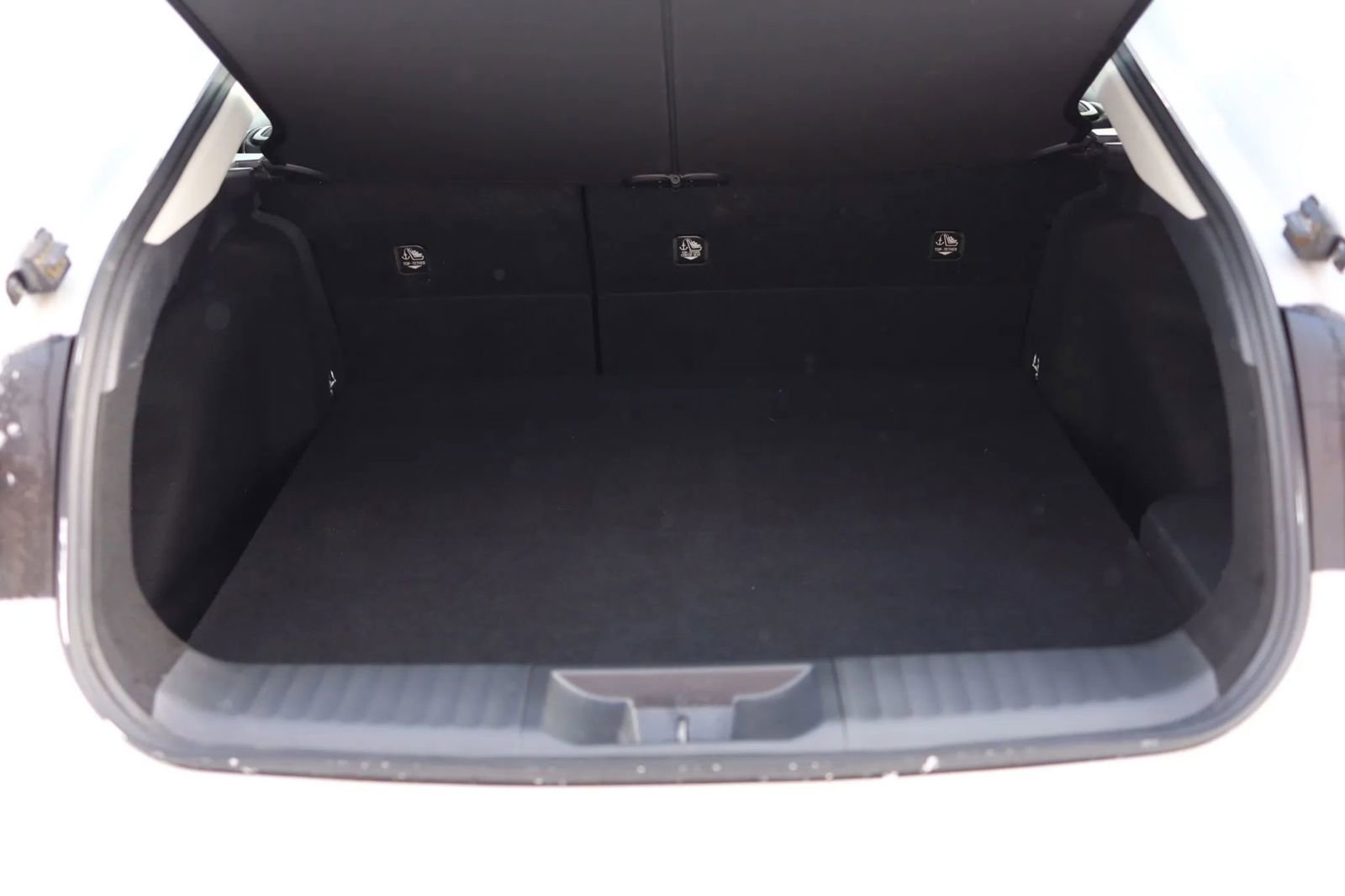 Used 2024 Toyota Prius Limited image 42