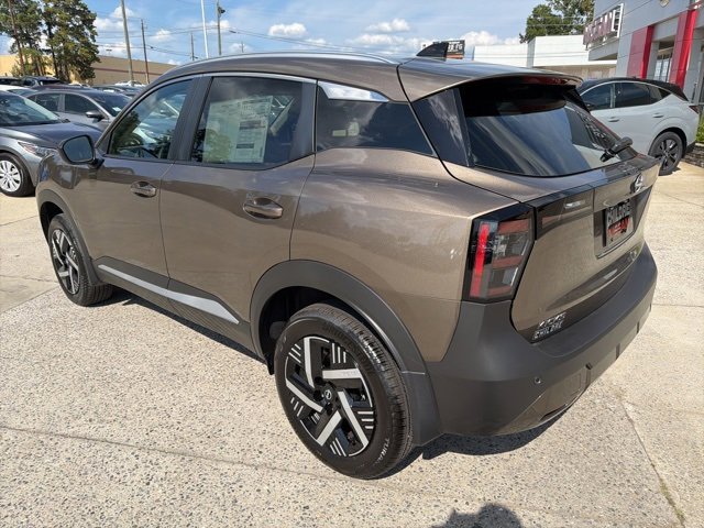 New 2026 Nissan Kicks SV image 8