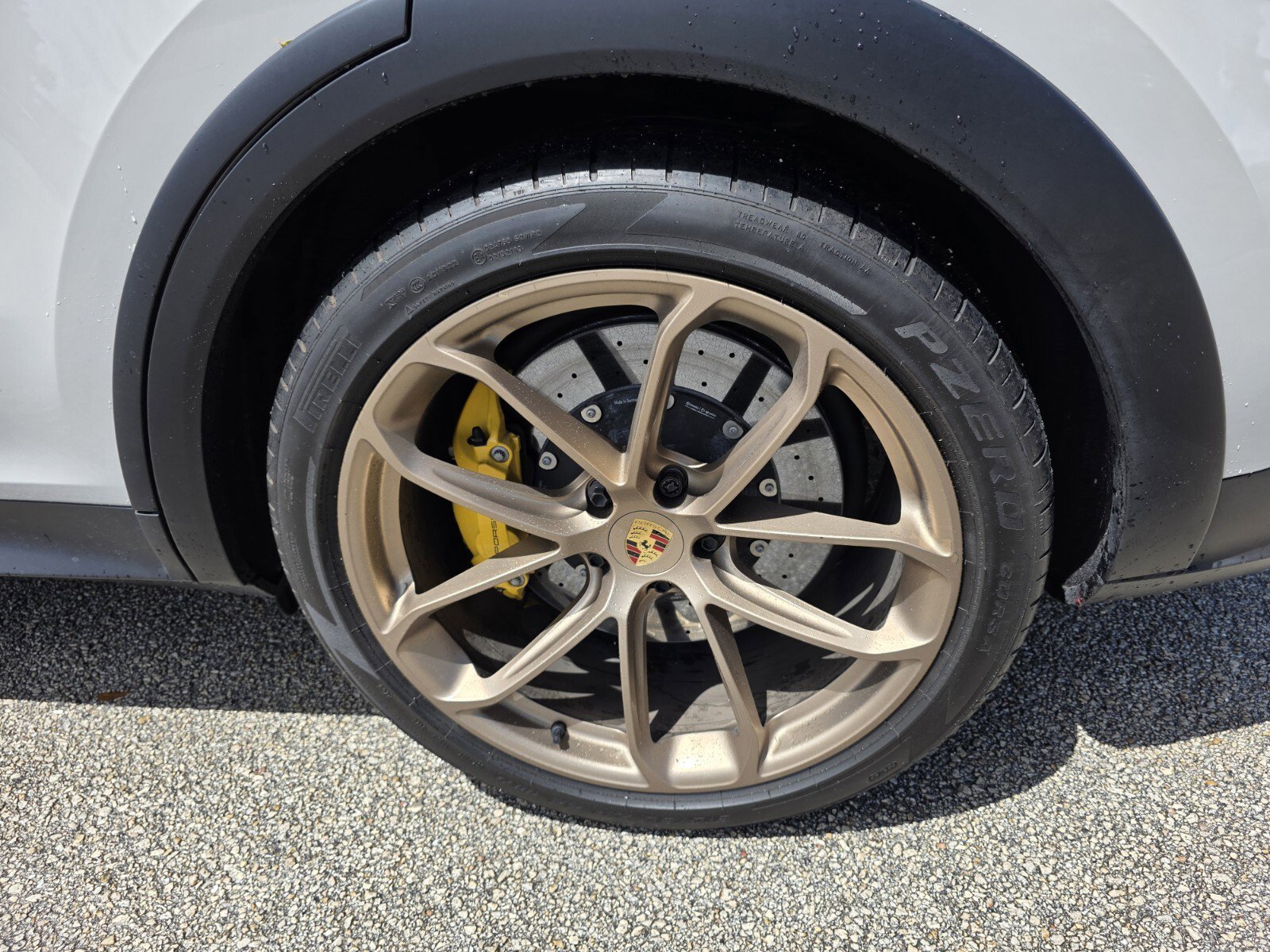 Used 2024 Porsche Cayenne Turbo GT image 9