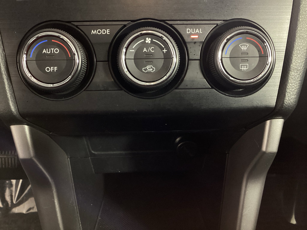 Used 2015 Subaru Forester 2.0XT Touring image 28