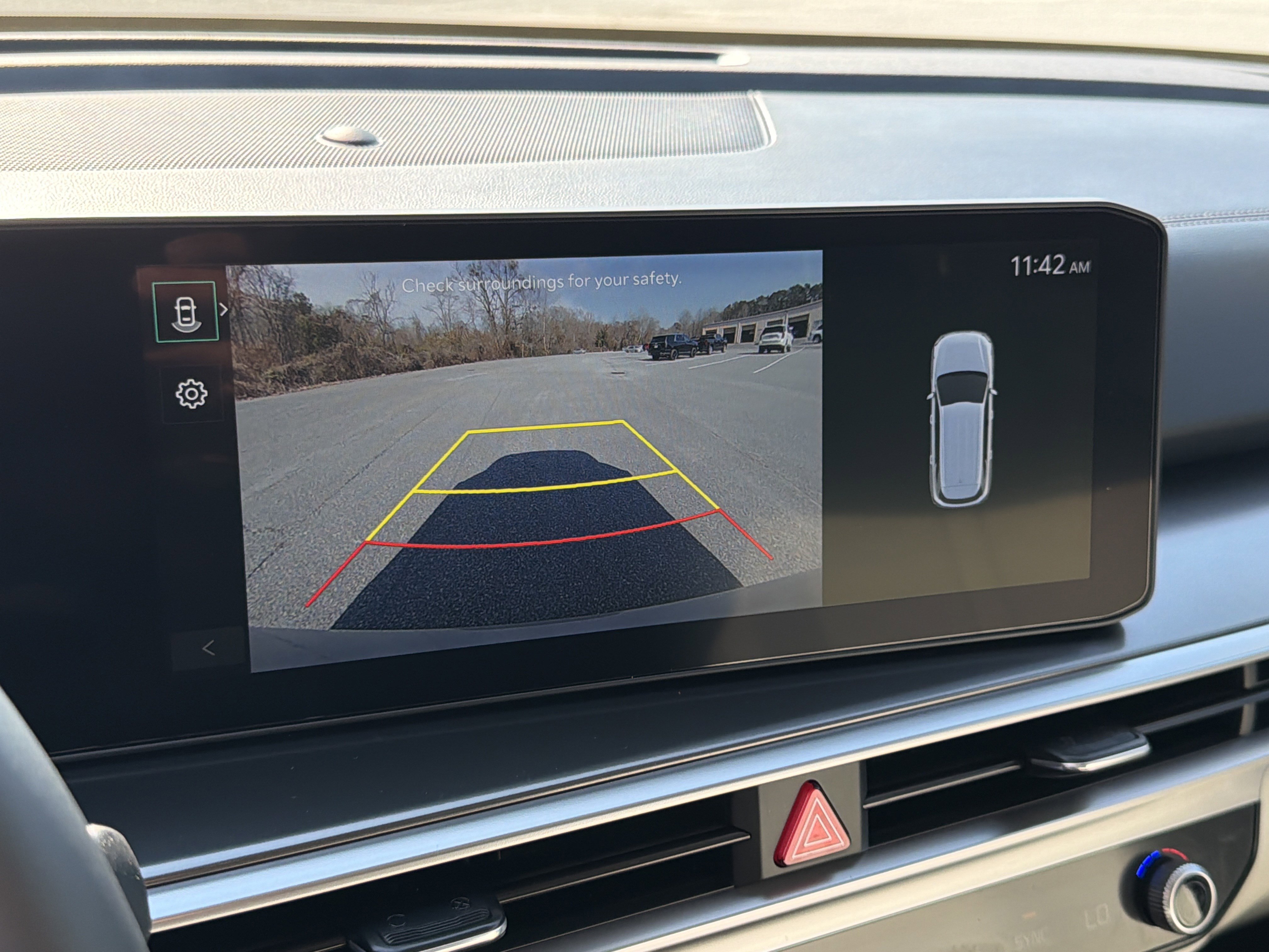 Used 2025 Kia Sorento EX w/ Panoramic Sunroof Package image 31