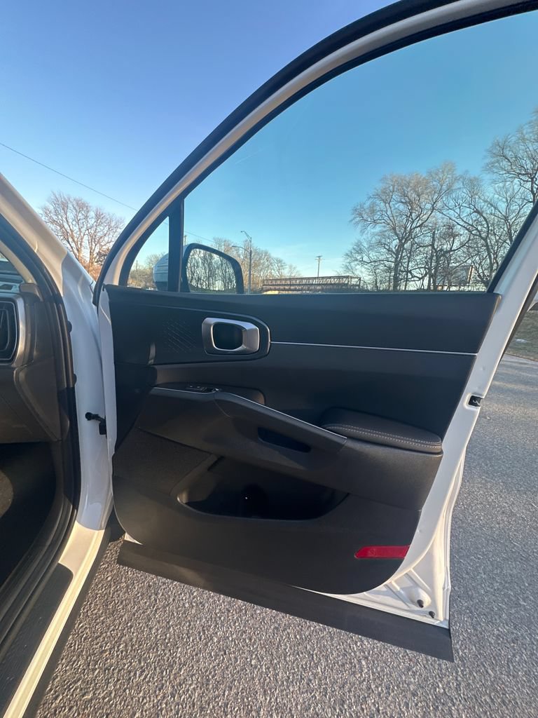 New 2026 Kia Sorento S AWD/4WD image 14