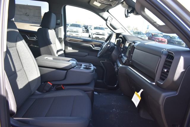 New 2026 Chevrolet Silverado 1500 LT image 15
