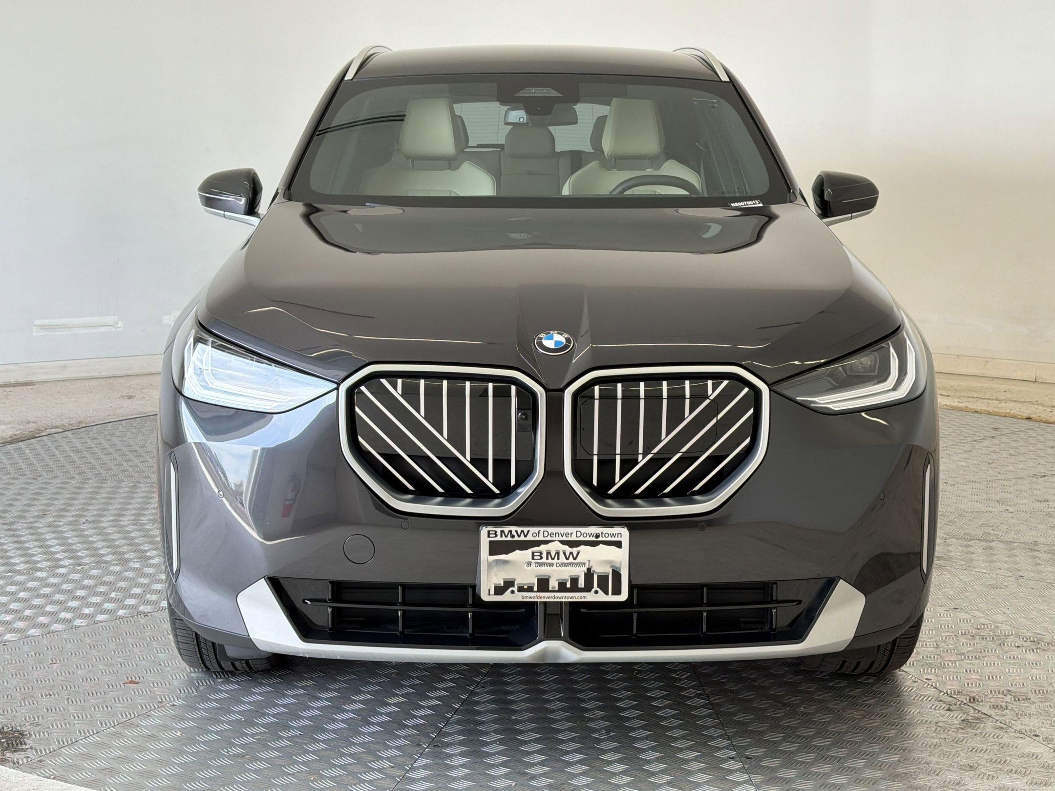 Used 2025 BMW X3 xDrive30i w/ Premium Package image 6