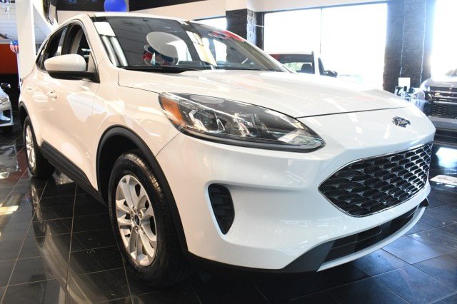 Used 2020 Ford Escape SE AWD/4WD image 3