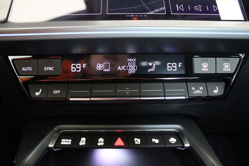 New 2026 Audi A3 2.0T Premium image 7