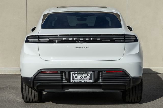 Used 2024 Porsche Macan 4 Electric image 4