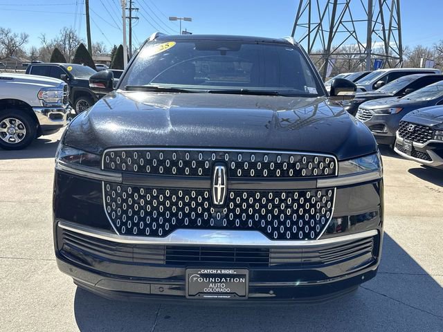 Used 2025 Lincoln Navigator Reserve image 28