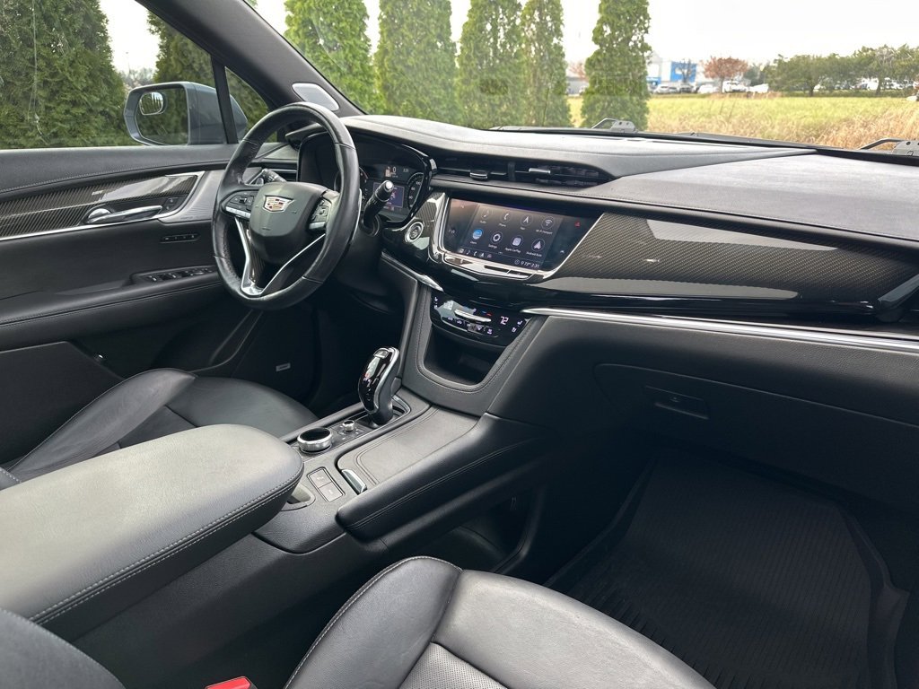 Used 2020 Cadillac XT6 Sport image 38