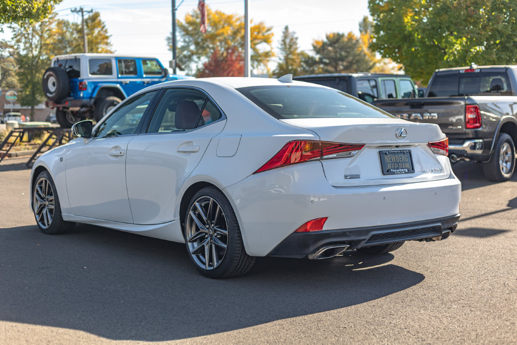 Used 2018 Lexus IS 350 AWD image 9