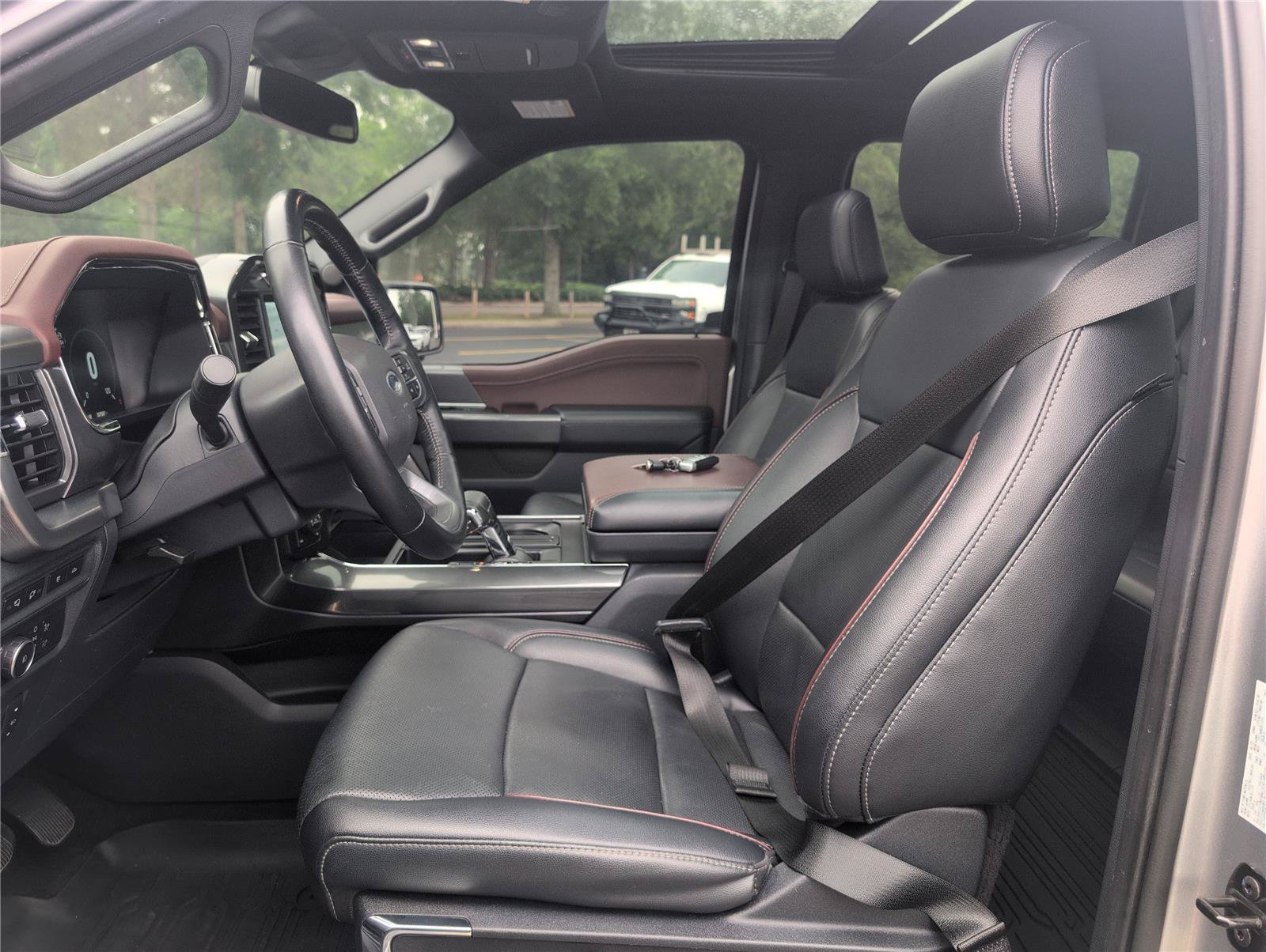Used 2022 Ford F150 Lariat AWD/4WD image 18