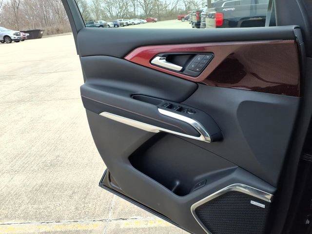 New 2026 Chevrolet Traverse RS image 14