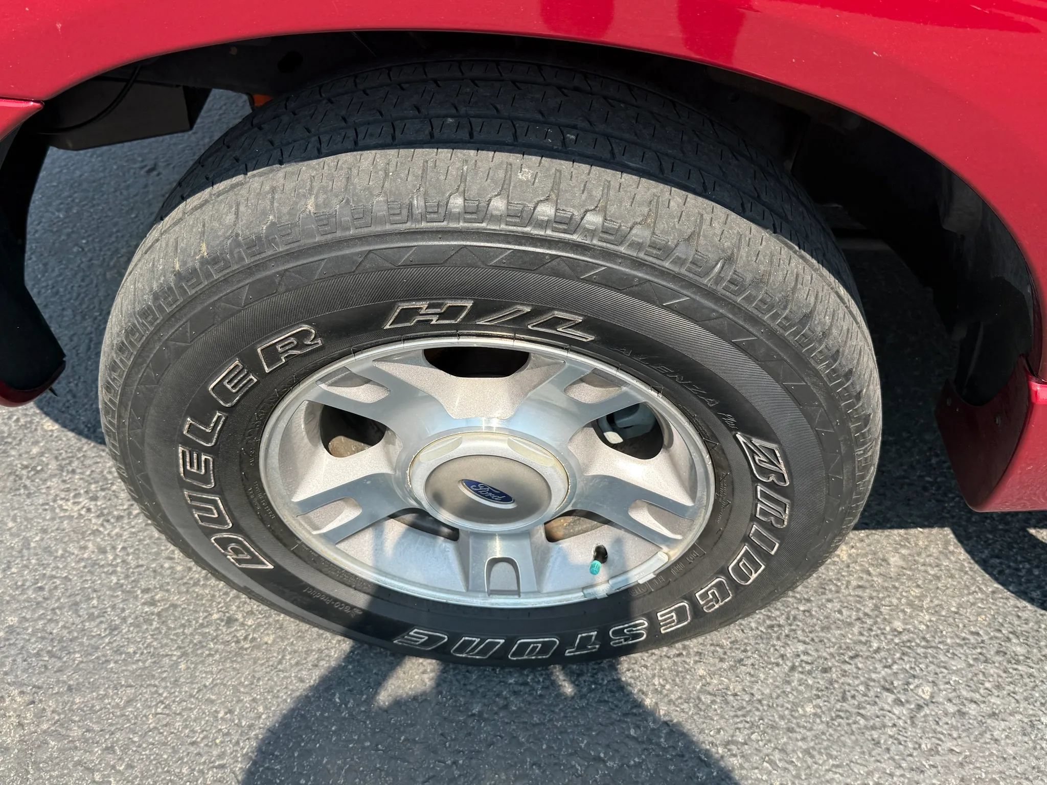 Used 2004 Ford Explorer Sport Trac XLT AWD/4WD image 19