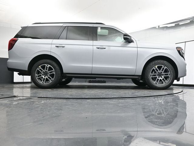 New 2026 Ford Expedition Active AWD/4WD image 32