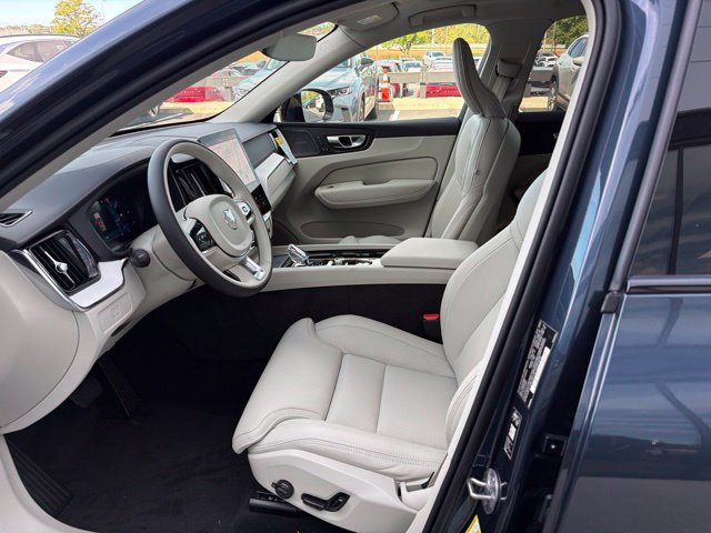 New 2027 Volvo XC60 B5 Ultra AWD/4WD image 12