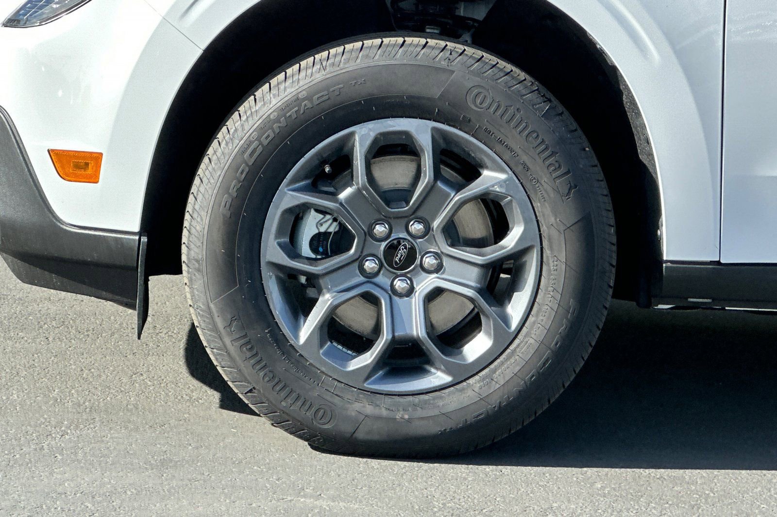 New 2025 Ford Maverick XLT image 24