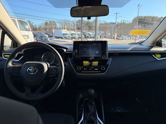 Used 2022 Toyota Corolla LE image 17
