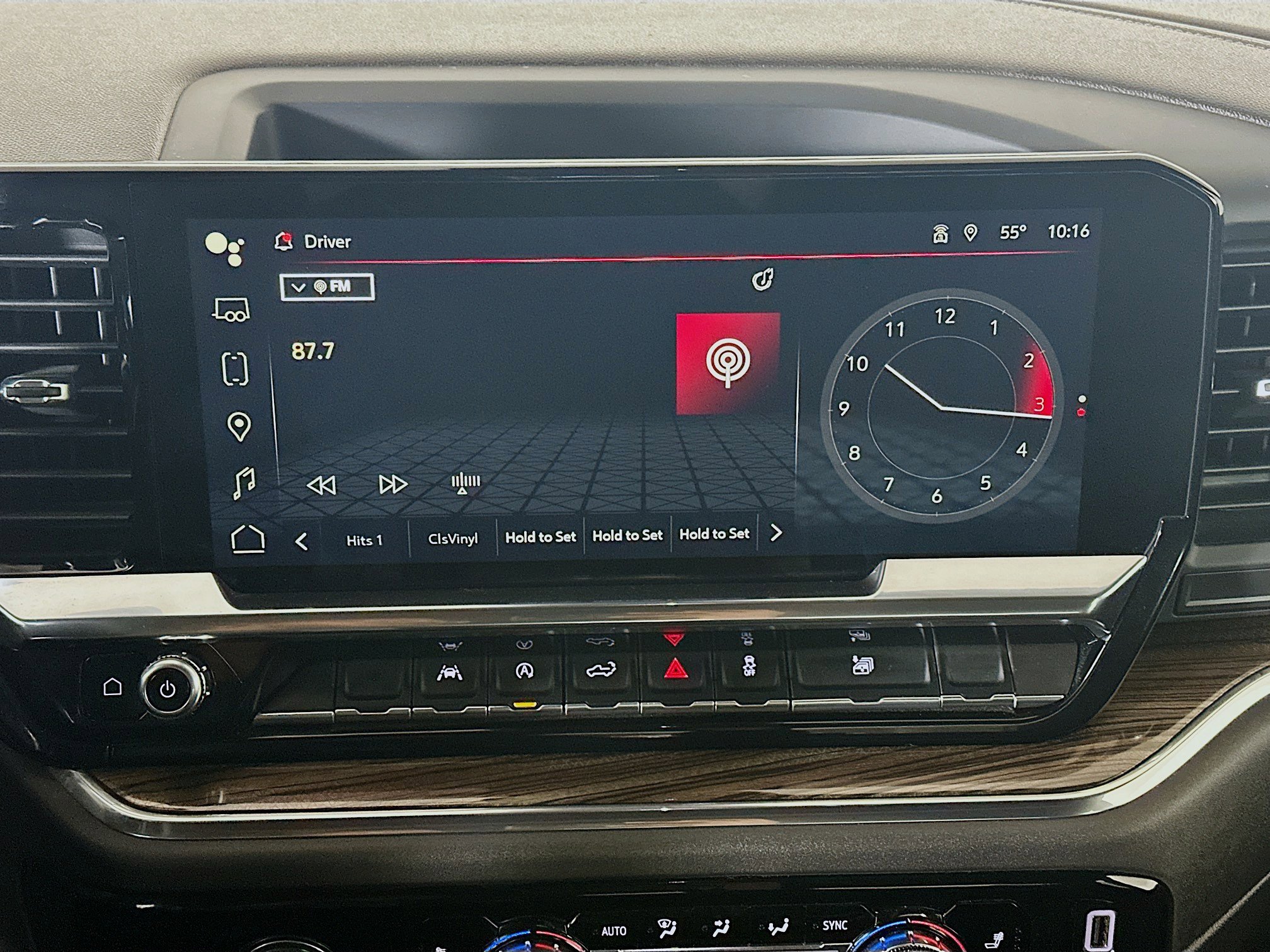 Used 2024 GMC Sierra 1500 Elevation image 19