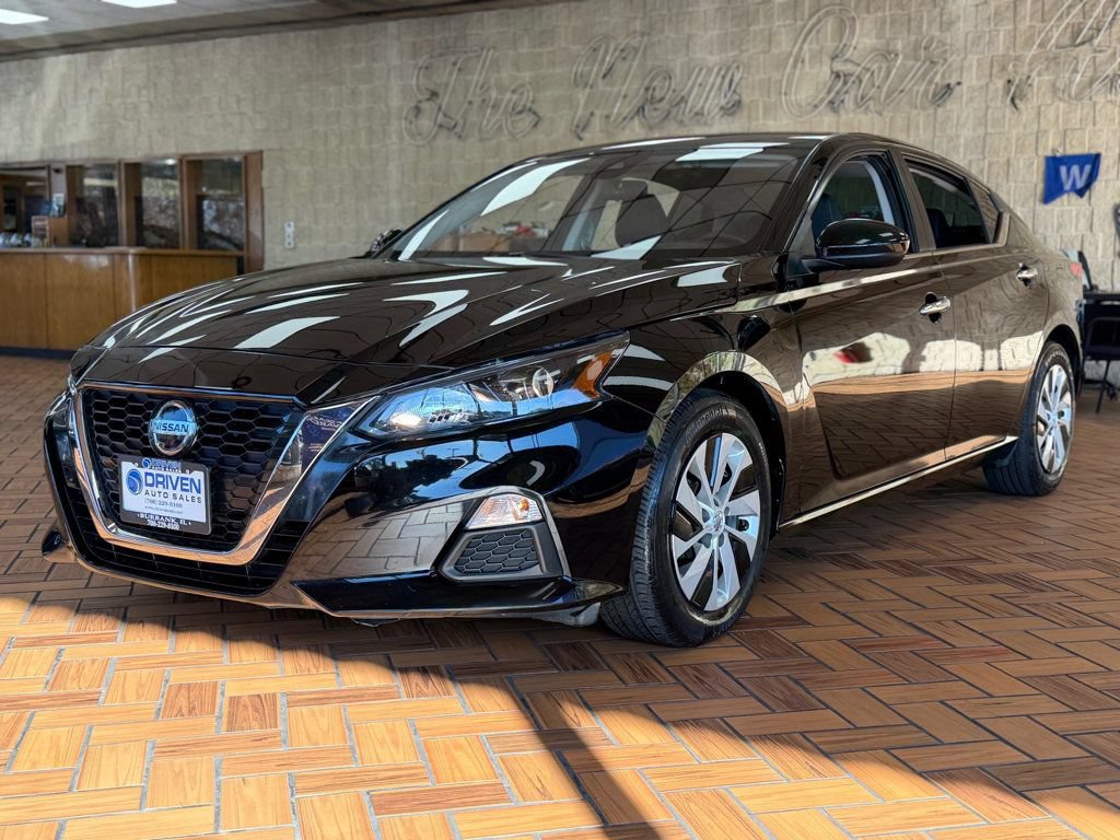 Used 2022 Nissan Altima 2.5 S FWD image 4
