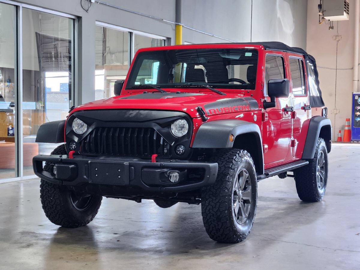 Used 2017 Jeep Wrangler Unlimited Rubicon AWD/4WD image 4