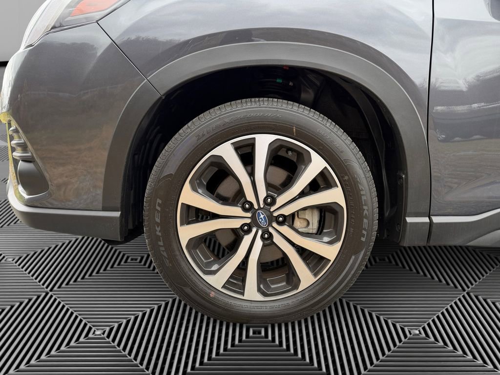 Certified 2024 Subaru Forester Limited image 9