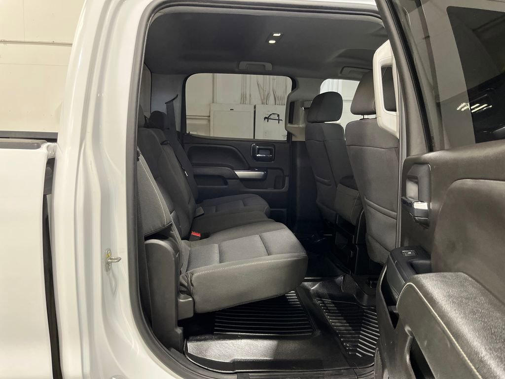 Used 2019 Chevrolet Silverado 2500 LT image 24