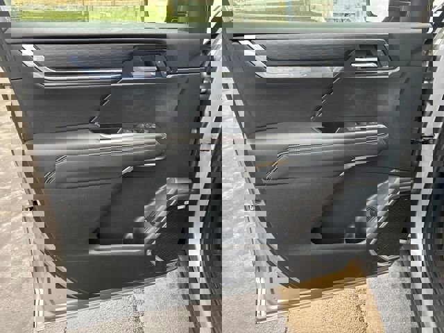 Certified 2025 GMC Acadia Elevation image 10