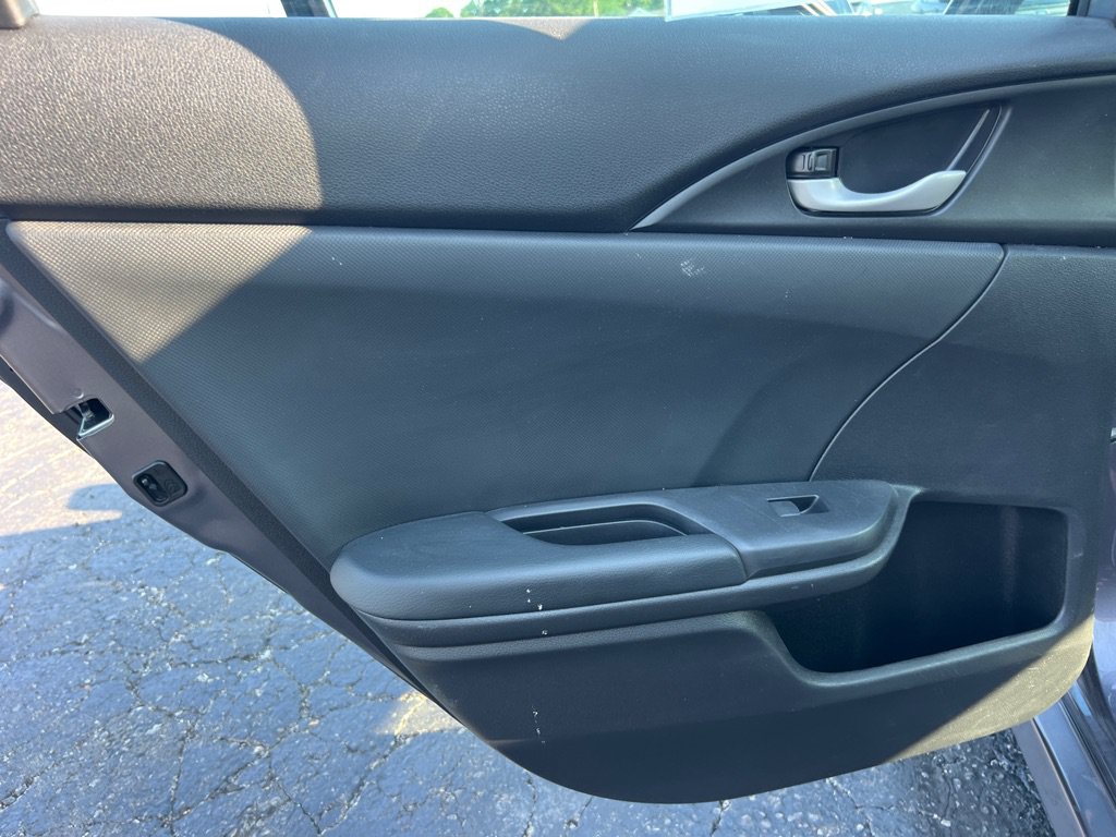 Used 2021 Honda Civic Sport image 12