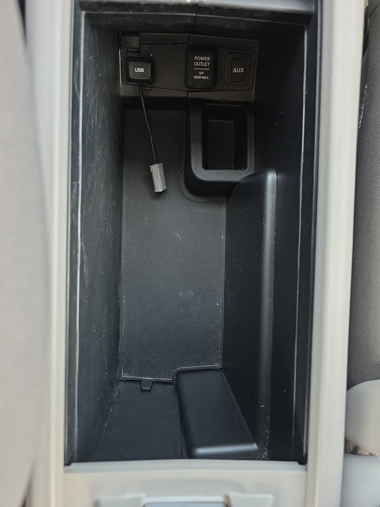 Used 2012 Honda CR-V LX image 35